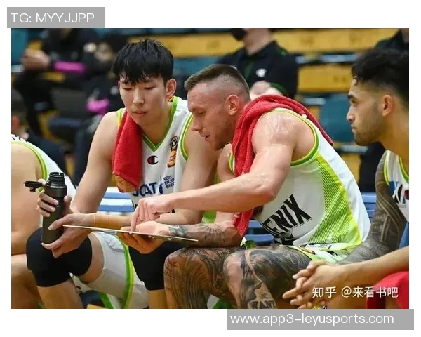 卡尔克布伦纳表现出色再添7分10板2帽继续展现实用价值