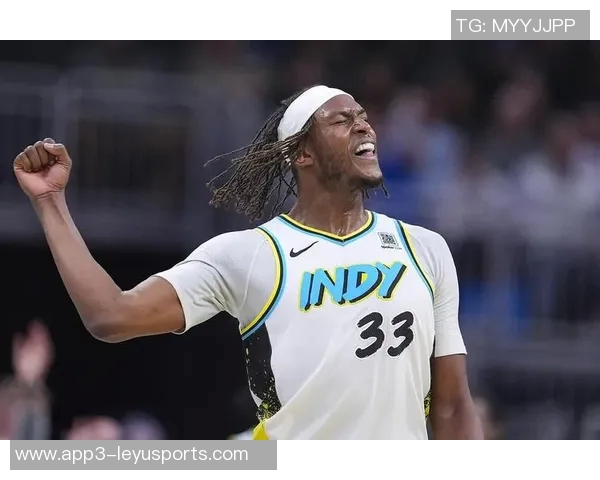 恩比德复出状态良好半场贡献19分3板4助2帽展现强势表现